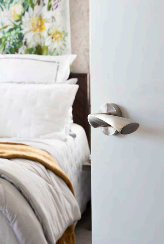 Interior Door Handles: Futura Series