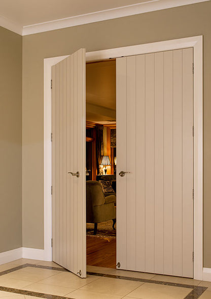 Interior Door: Avon